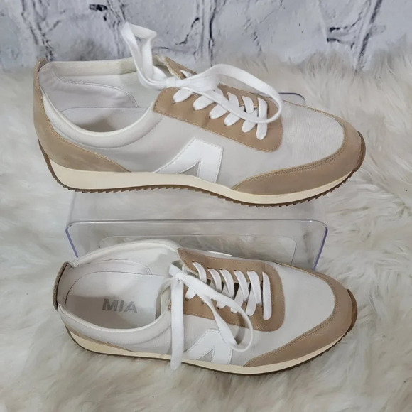 MIA Womens 9 Fashion Sneakers Cream Natural Casual Tennis Shoe Athleisure Cute - Picture 11 of 11